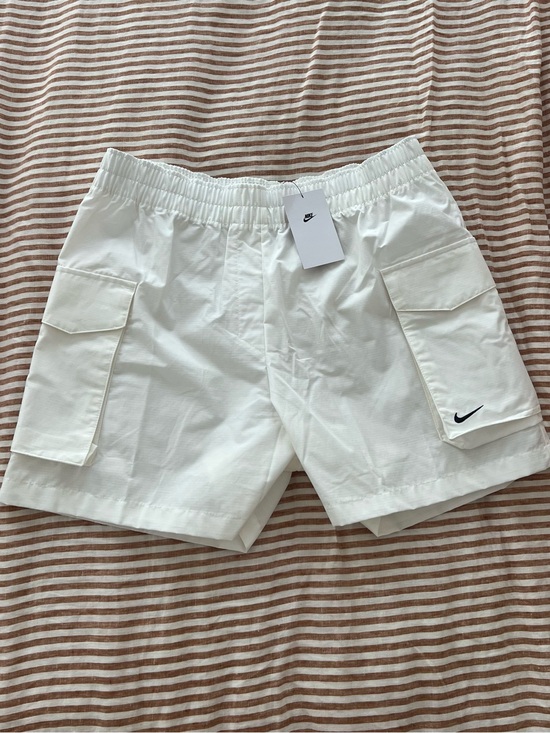 Nike Pants - White Nike Shorts Women’s Large Cargo Deep Pockets Never Worn